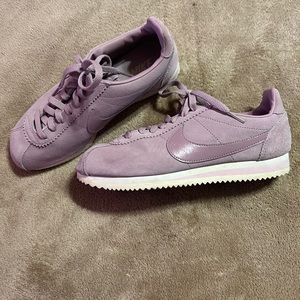 Nike Classic Cortez Suede shoe